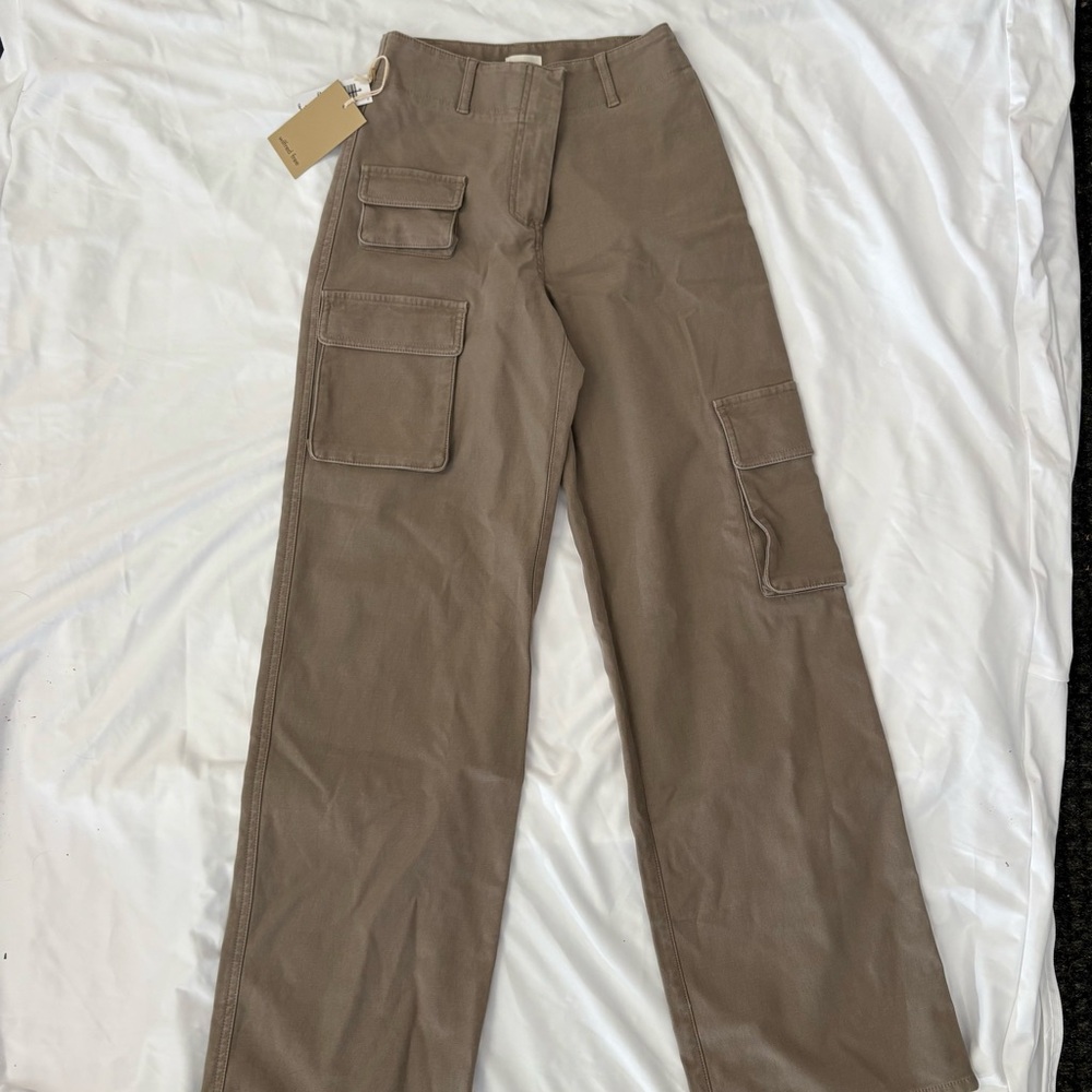 Aritzia Taupe Cargo Pants
